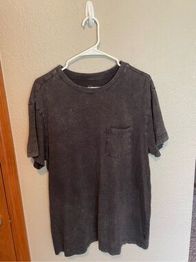 Grey mineral wash tee